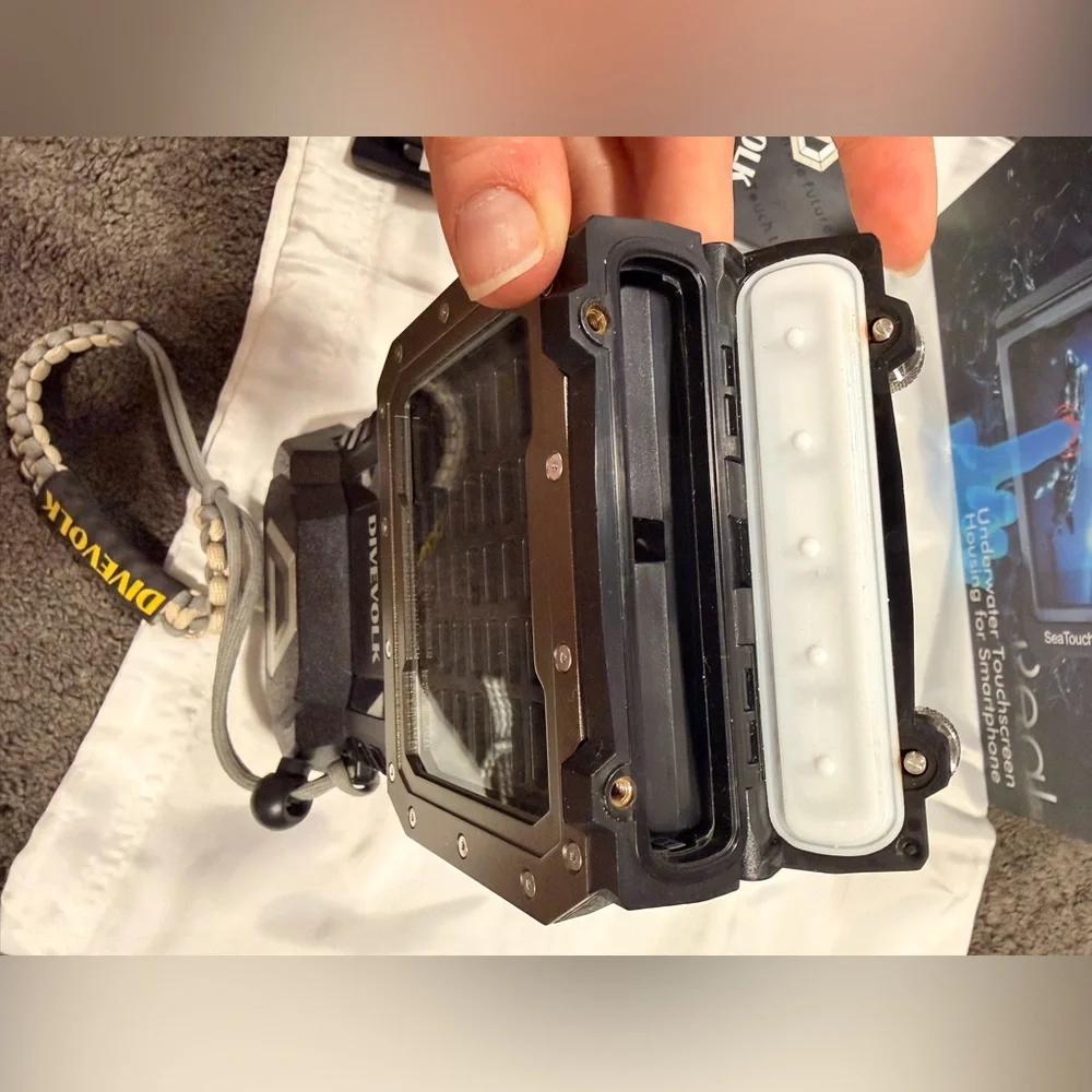 SeaTouch 4 Max Waterproof Phone Case